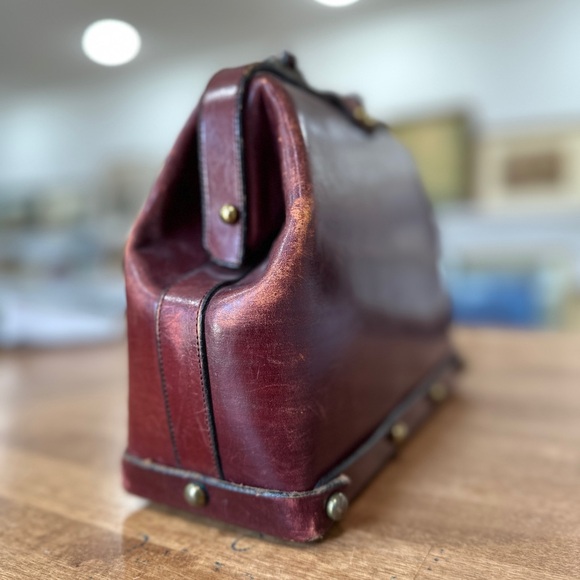 1950-60 Vintage Etienne Aigner Handmadee Leather Doctor Satchel - Picture 4 of 10